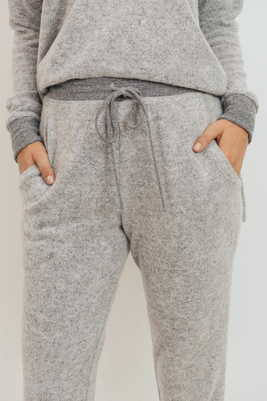 BRUSHED KNIT JOGGERS (2 colors)