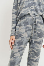 Load image into Gallery viewer, CAMO JOGGER SET
