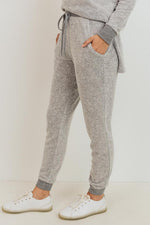 Load image into Gallery viewer, BRUSHED KNIT JOGGERS (2 colors)
