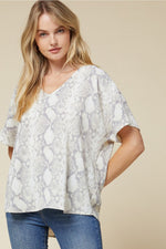 Load image into Gallery viewer, REPTILE V NECK SHIRT

