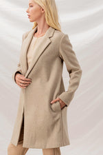 Load image into Gallery viewer, BASIC KNIT COAT
