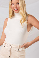 Load image into Gallery viewer, SLEEVELESS TURTLENECK TOP
