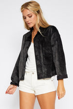 Load image into Gallery viewer, CROPPED VELVET JACKET
